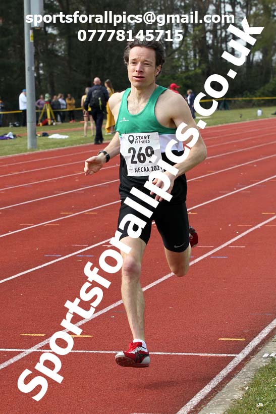 800 metres, 2021 NECAA Open Graded Meeting, Morpeth. Photo: David T. Hewitson/Sports for All Pics